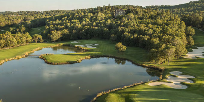 Terre Blanche Hôtel SPA Golf & Resort***** annonce l'ouverture de son académie de golf