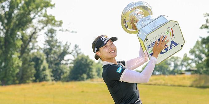 ב-Gee Chun זוכה באליפות PGA לנשים של KPMG - דרך Twitter @LPGA