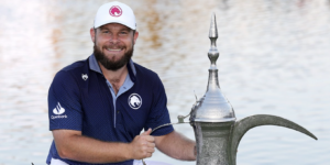 Tyrrell Hatton remporte le Hero Dubai Desert Classic - via Twitter @DPWorldTour