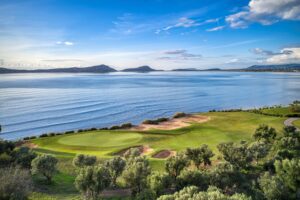 Costa Navarino, capitale mondiale du golf durable