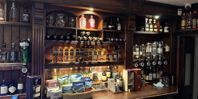 Pub à Bushmill Irlande du Nord